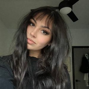 Meet your Posher, Shiyana